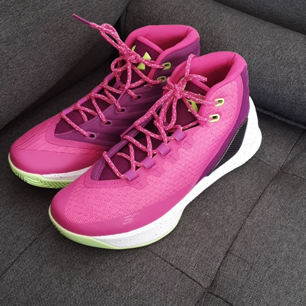 Girls UA Steph Curry 3 Basketball Shoes